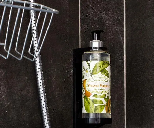 Vitamin Sea, The Sea View *